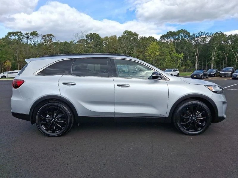 2020 Kia Sorento - Image 7 of 12