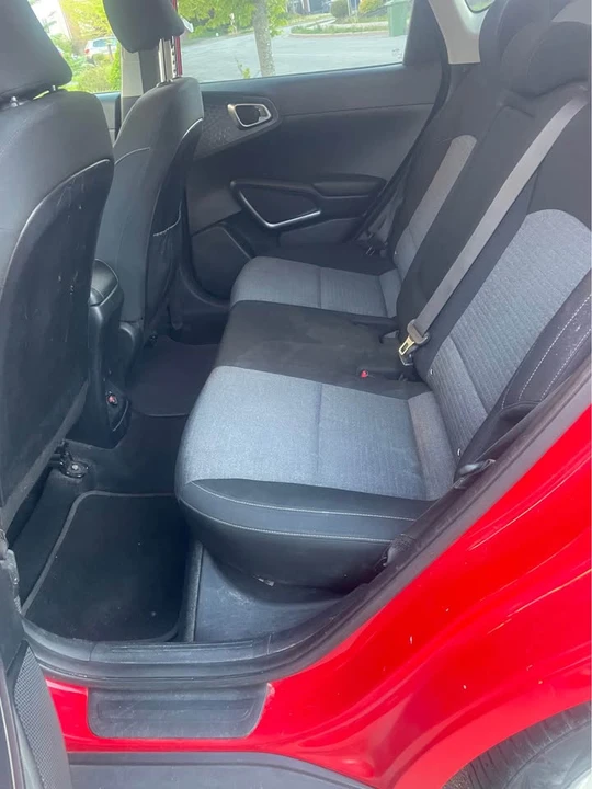 2020 Kia Soul - Image 9 of 16