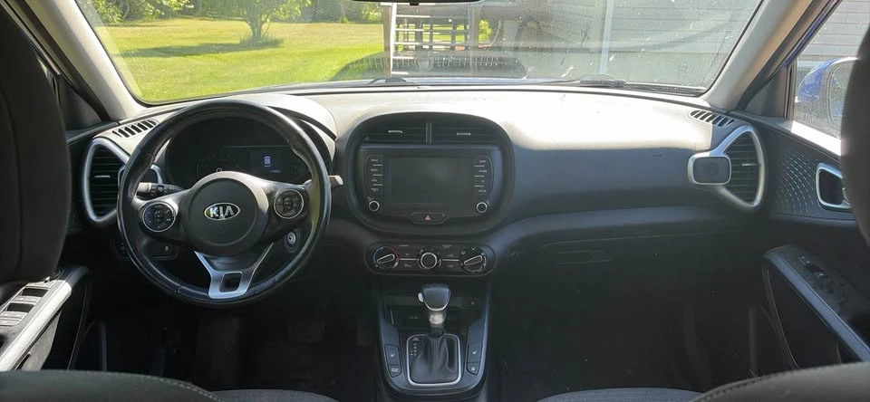 2020 Kia Soul - Image 5 of 8