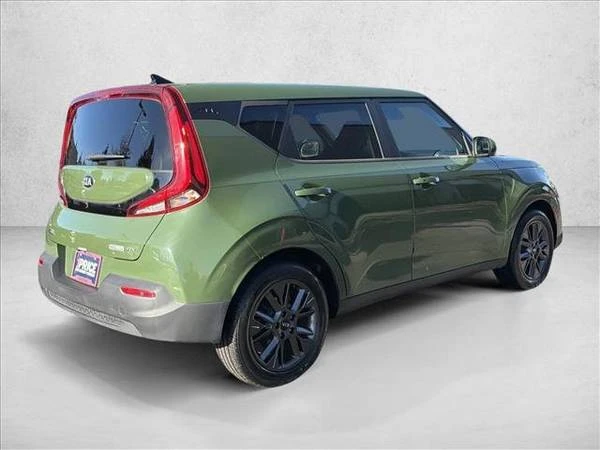 2020 Kia Soul - Image 5 of 21