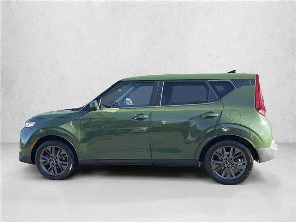 2020 Kia Soul - Image 8 of 21
