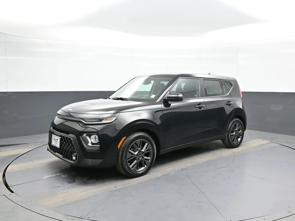 2020 Kia Soul - Image 10 of 21