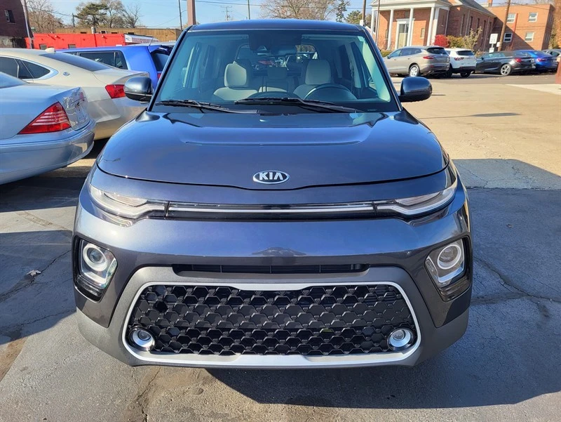 2020 Kia Soul - Image 2 of 17