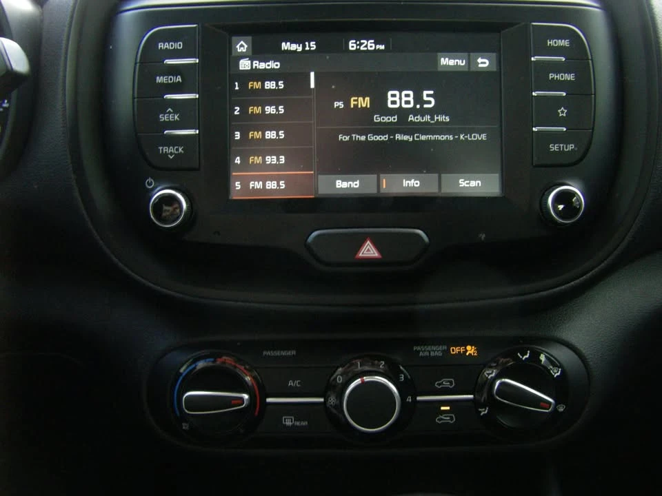 2020 Kia Soul - Image 12 of 18