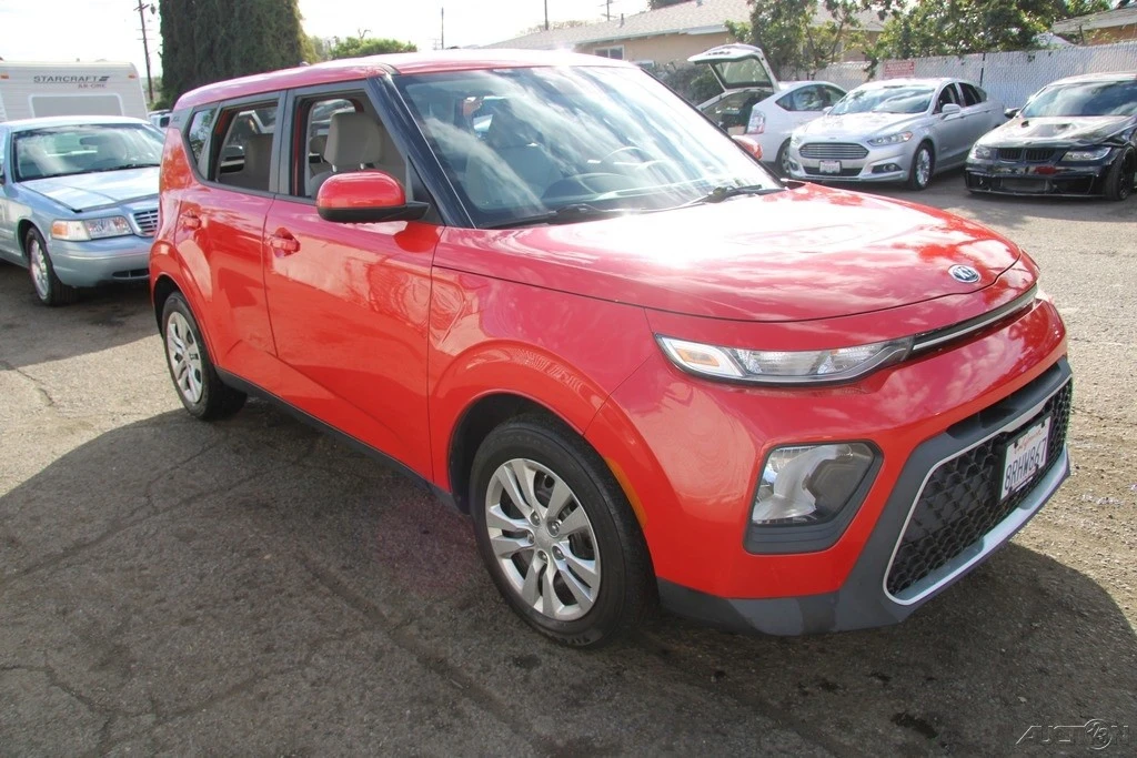 2020 Kia Soul - Image 8 of 21
