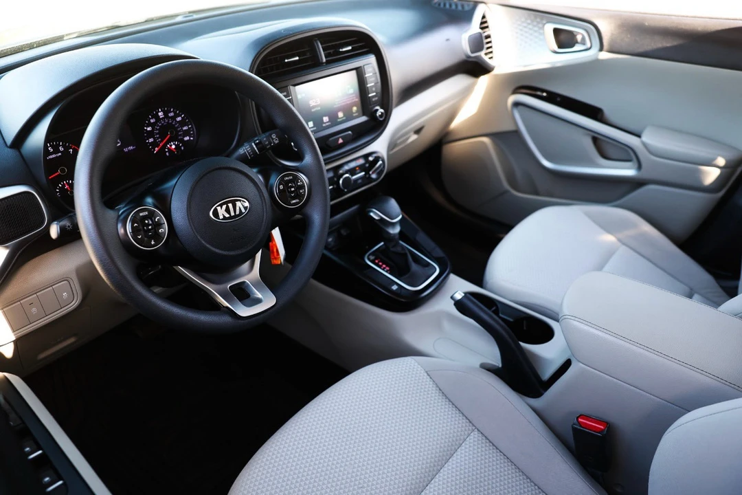 2020 Kia Soul - Image 4 of 12