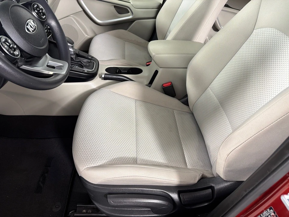 2020 Kia Soul - Image 10 of 19