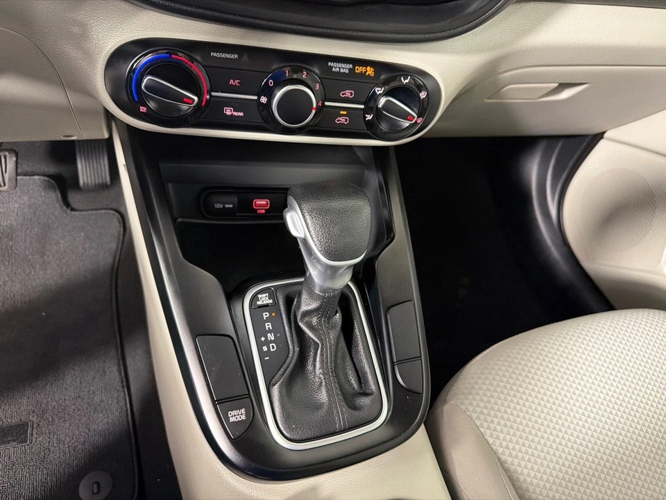 2020 Kia Soul - Image 16 of 19