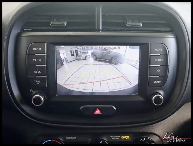 2020 Kia Soul - Image 16 of 21