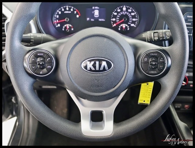 2020 Kia Soul - Image 13 of 21