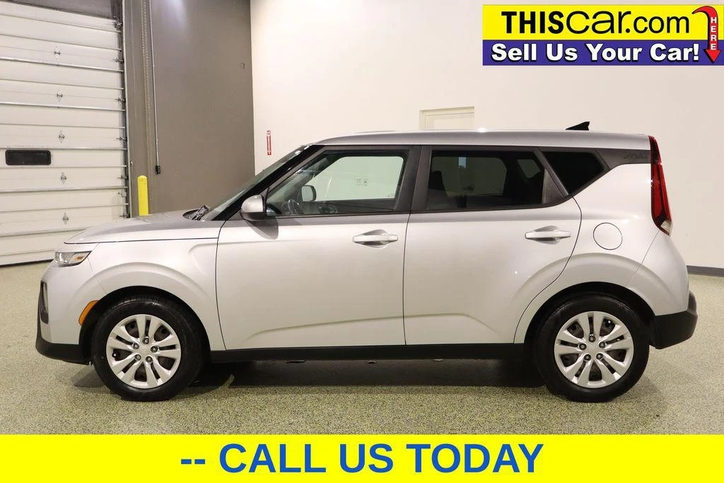 2020 Kia Soul - Image 5 of 12