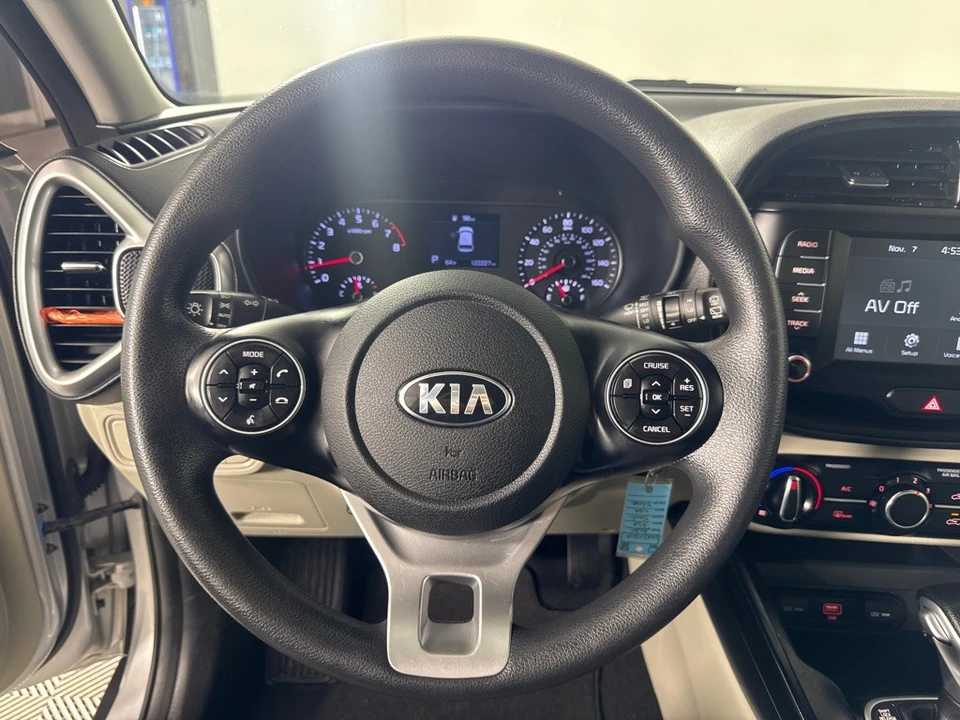 2020 Kia Soul - Image 16 of 21