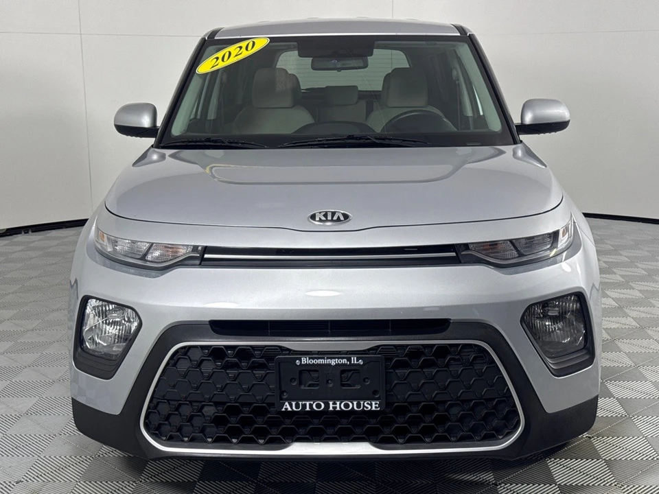 2020 Kia Soul - Image 11 of 21