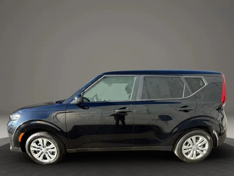 2020 Kia Soul - Image 8 of 12