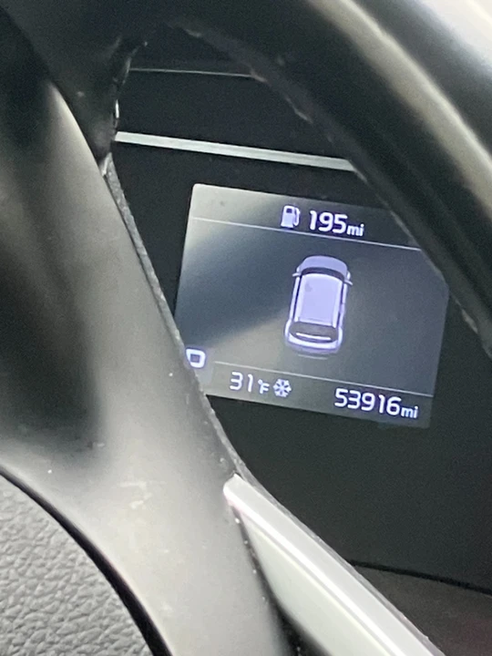 2020 Kia Soul - Image 11 of 19