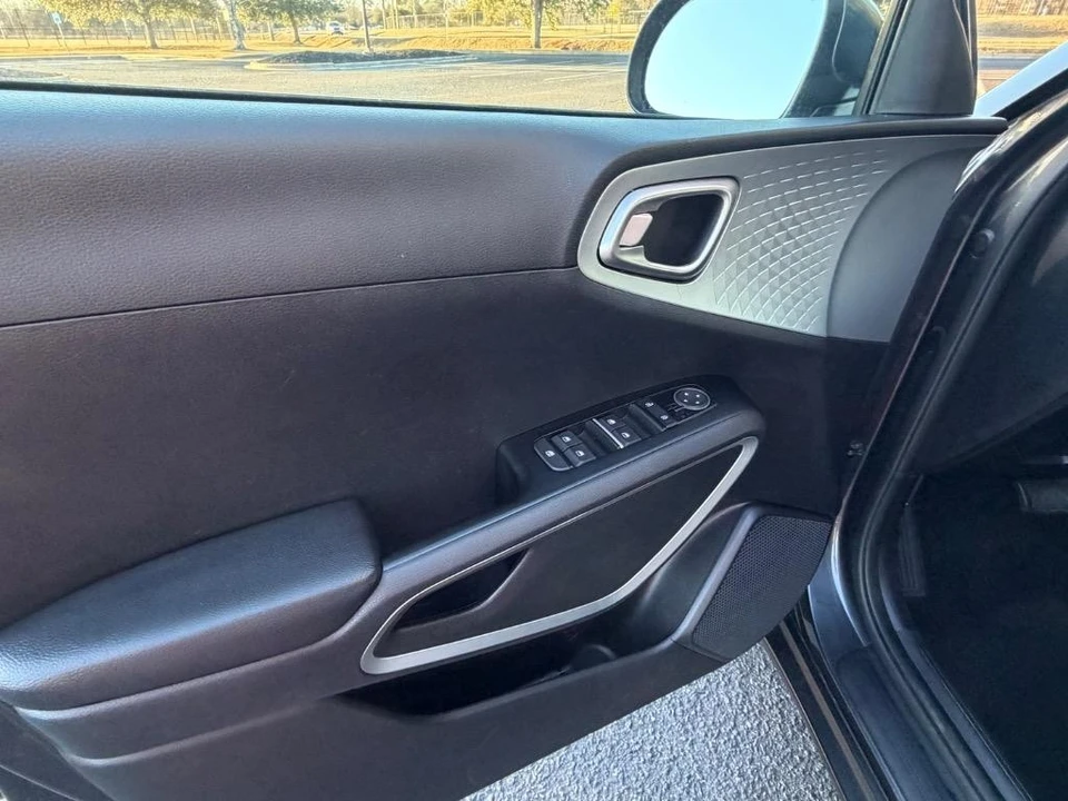 2020 Kia Soul - Image 3 of 21