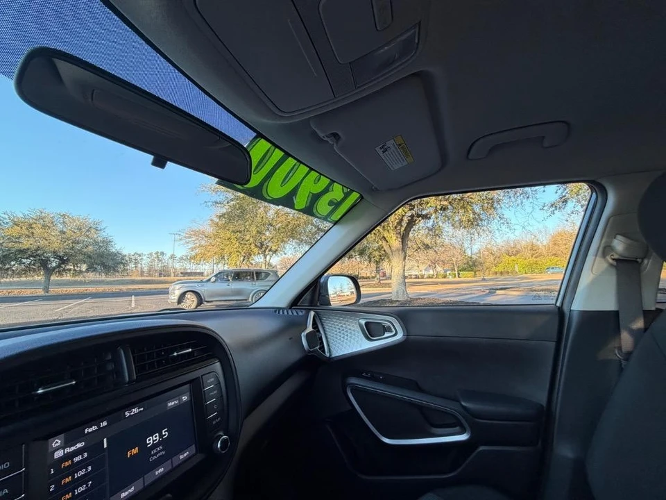 2020 Kia Soul - Image 12 of 21