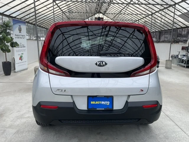 2020 Kia Soul - Image 15 of 21