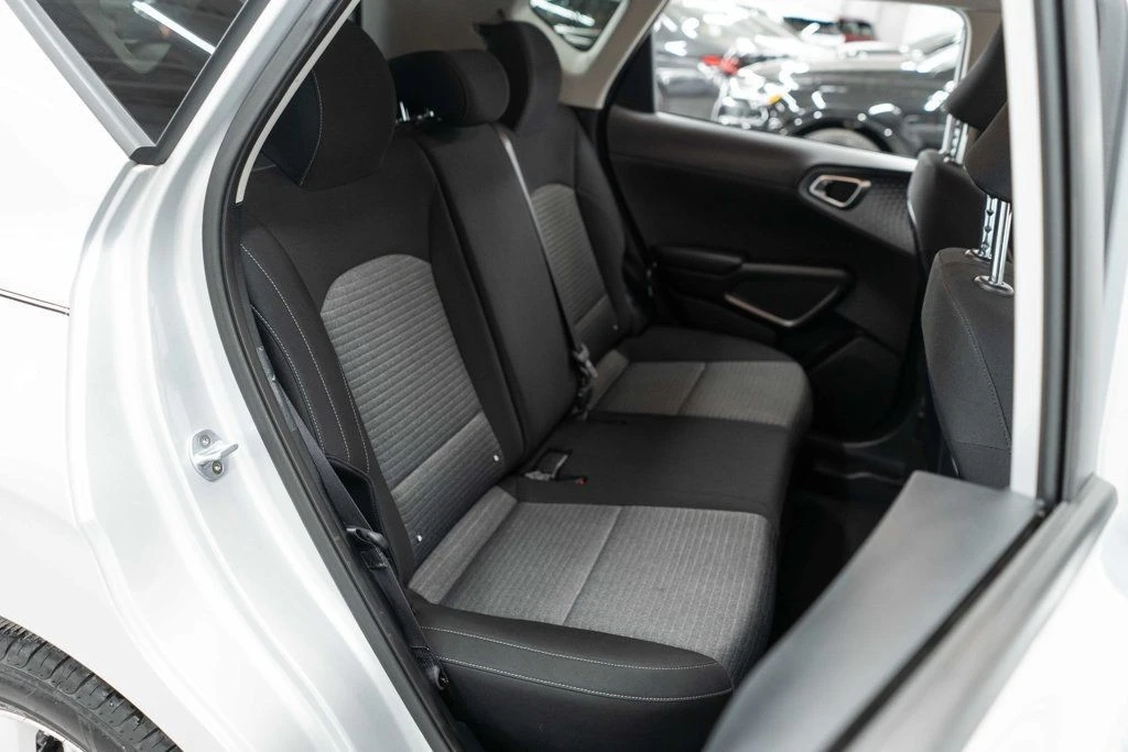 2020 Kia Soul - Image 11 of 12