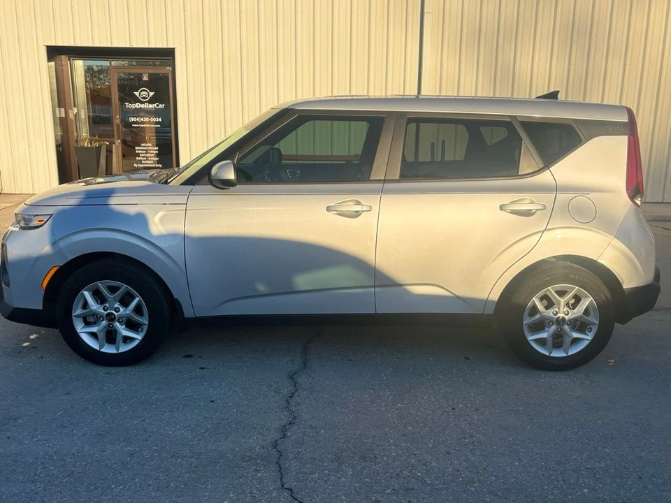 2020 Kia Soul - Image 2 of 21