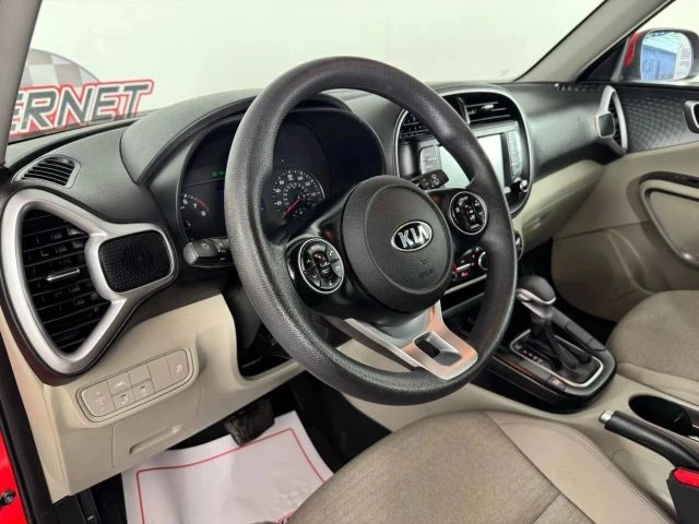 2020 Kia Soul - Image 10 of 12