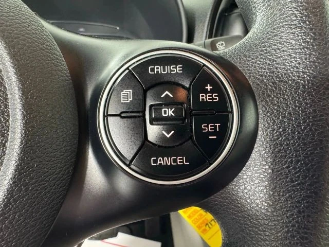 2020 Kia Soul - Image 16 of 21