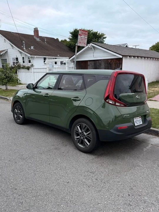 2020 Kia Soul - Image 3 of 9