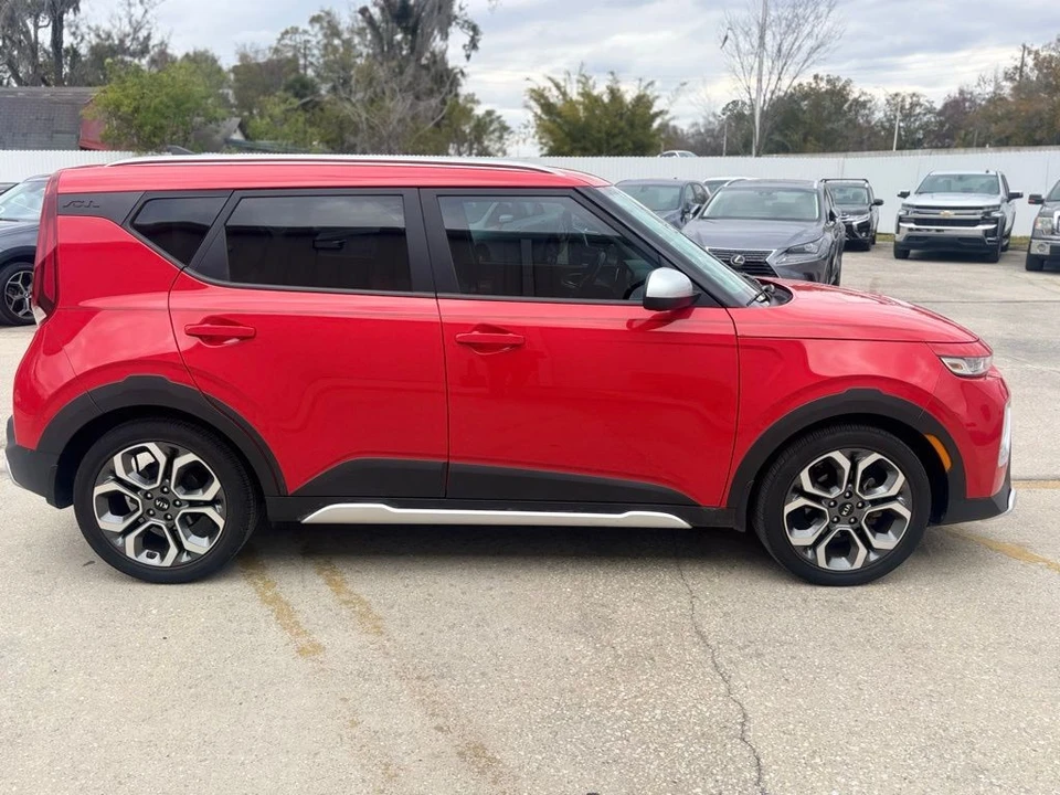 2020 Kia Soul - Image 6 of 21