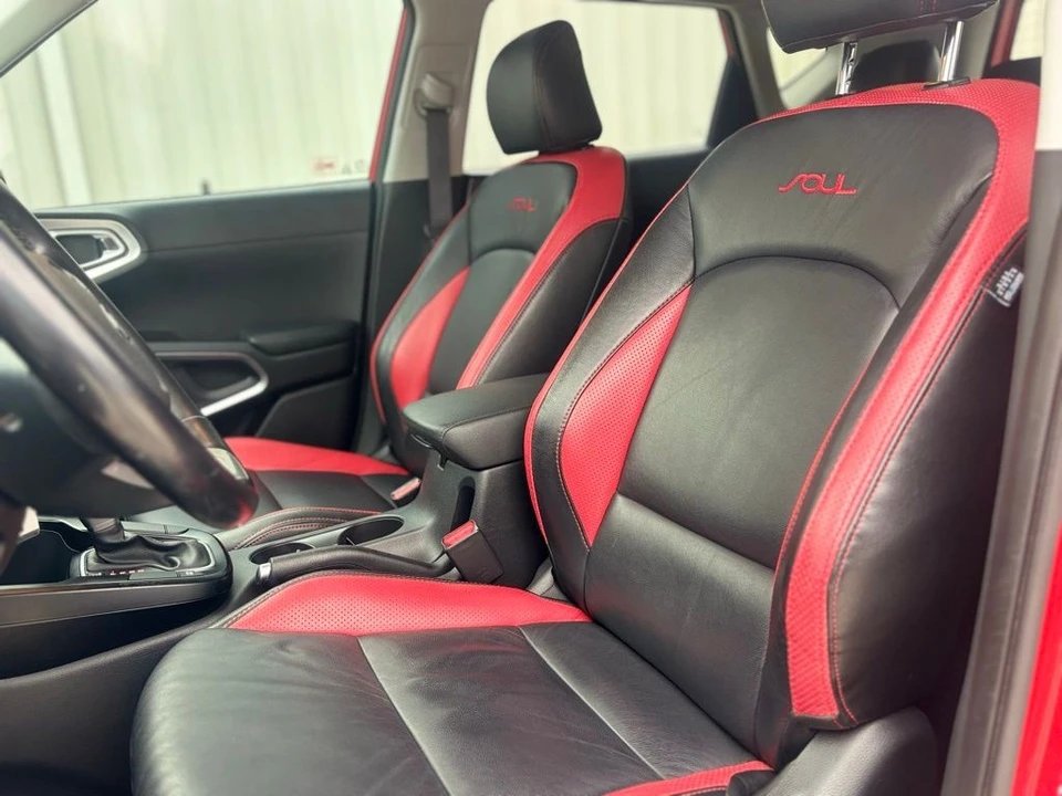 2020 Kia Soul - Image 15 of 21