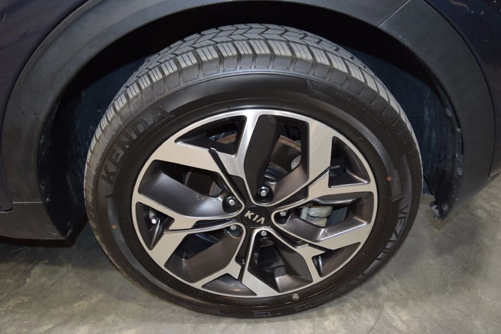 2020 Kia Sportage - Image 10 of 21