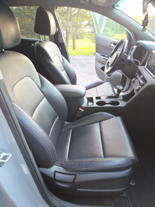 2020 Kia Sportage - Image 7 of 12