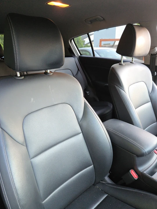 2020 Kia Sportage - Image 8 of 12