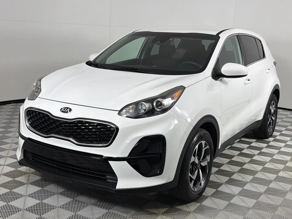 2020 Kia Sportage - Image 10 of 21