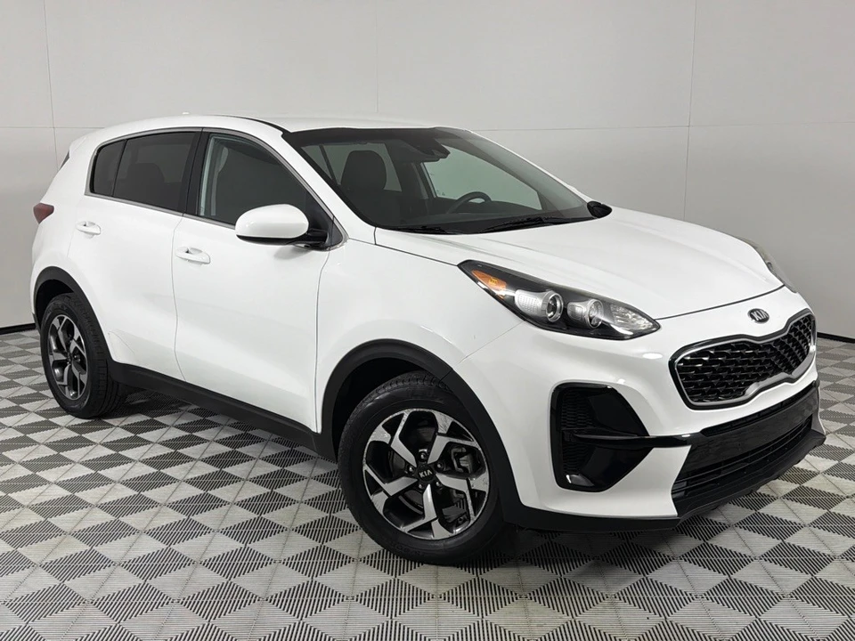 2020 Kia Sportage - Image 2 of 21