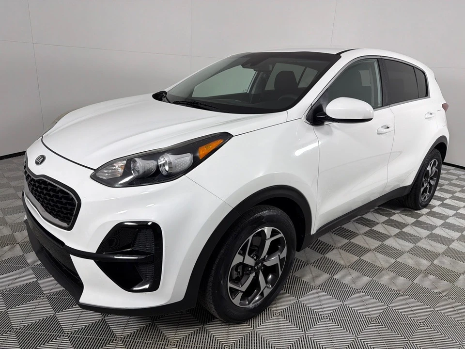 2020 Kia Sportage - Image 9 of 21