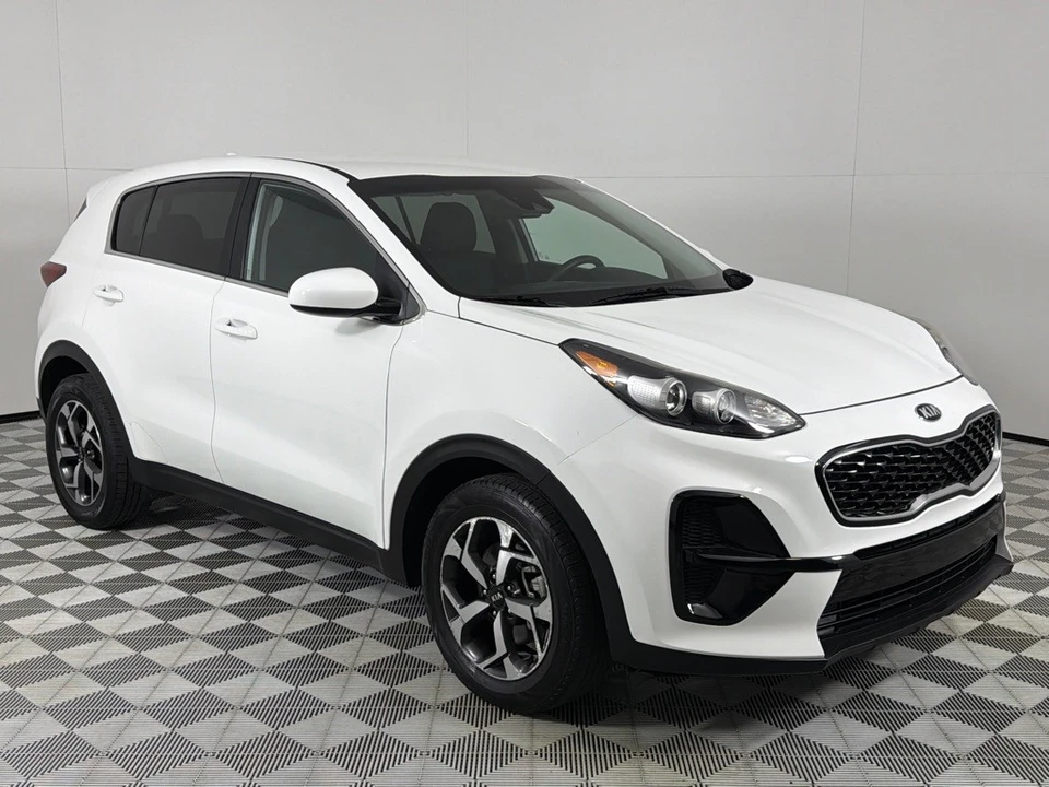 2020 Kia Sportage - Image 3 of 21