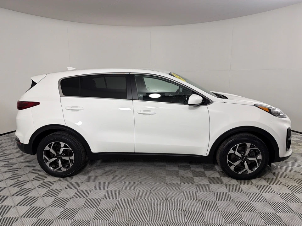 2020 Kia Sportage - Image 4 of 12