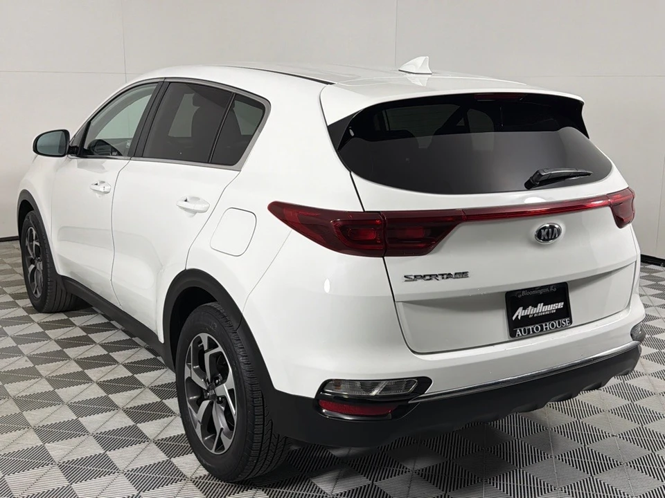 2020 Kia Sportage - Image 7 of 12