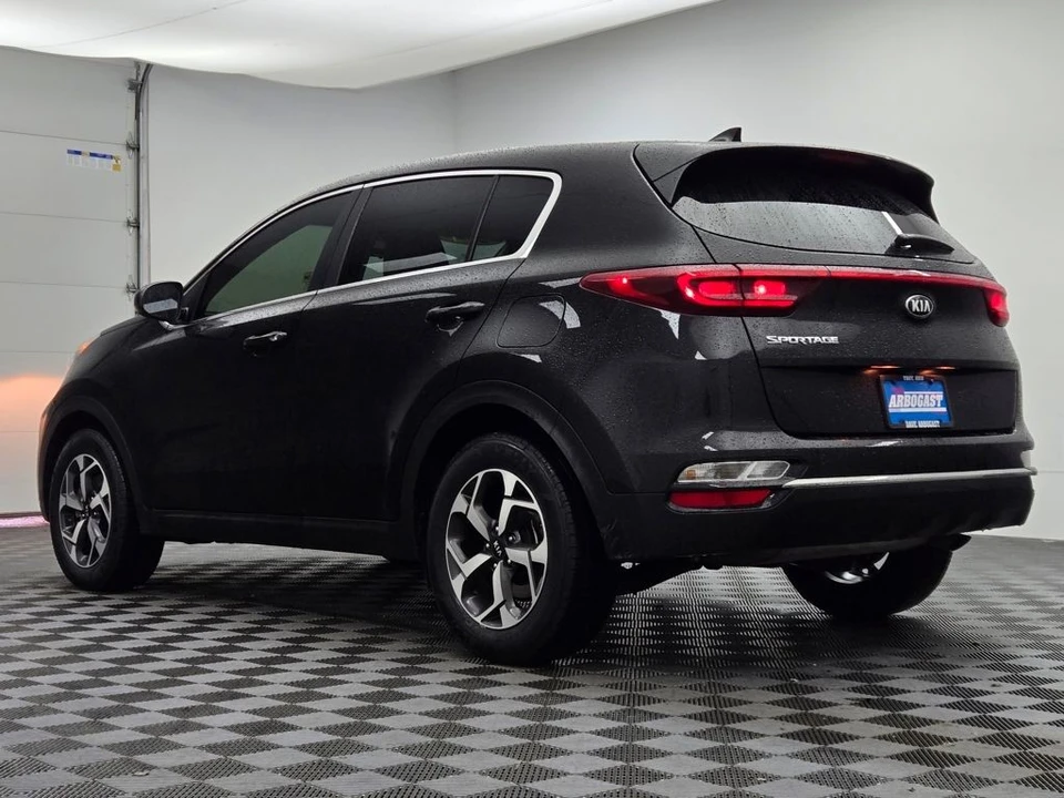 2020 Kia Sportage - Image 10 of 12