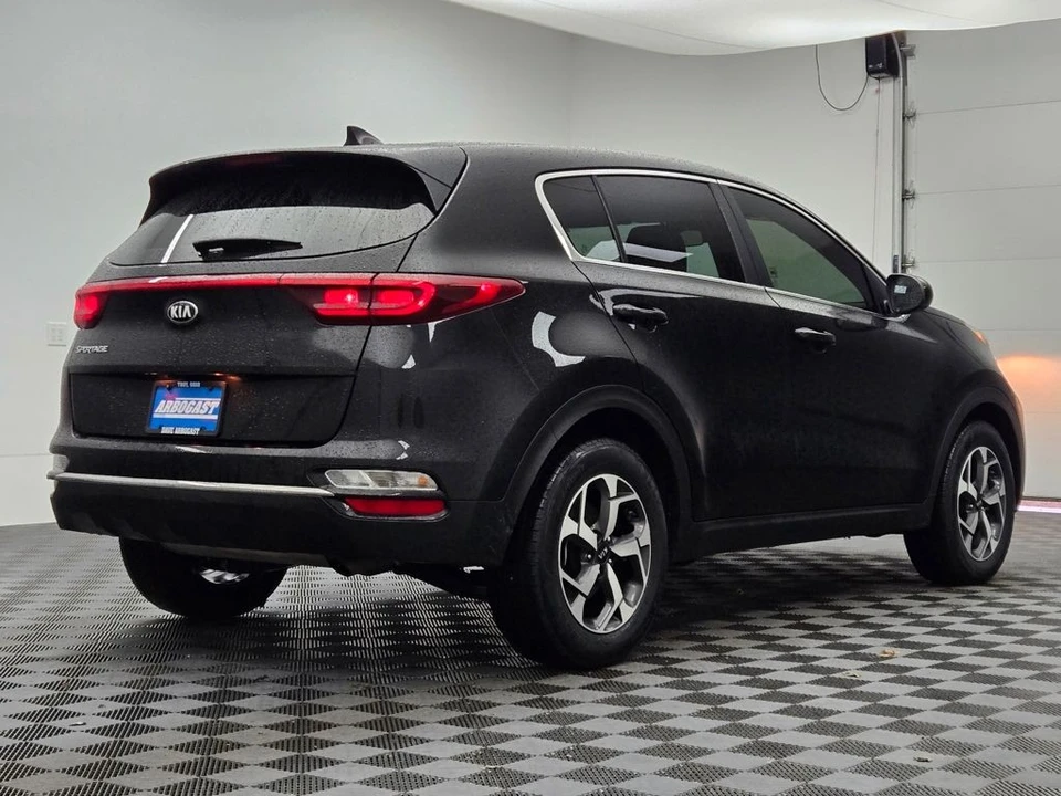 2020 Kia Sportage - Image 7 of 12