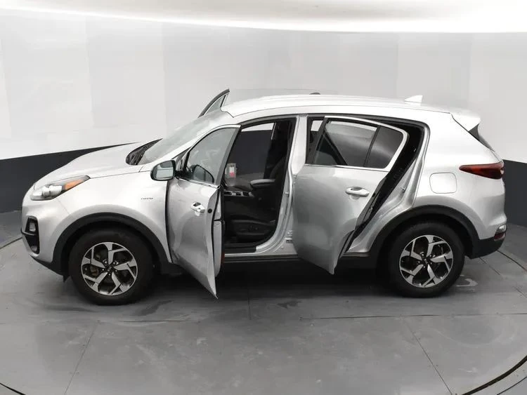 2020 Kia Sportage - Image 7 of 12
