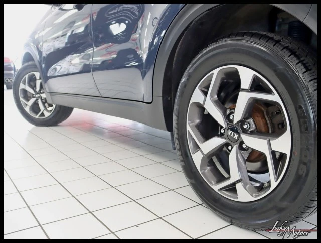 2020 Kia Sportage - Image 10 of 21
