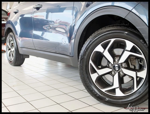 2020 Kia Sportage - Image 4 of 21