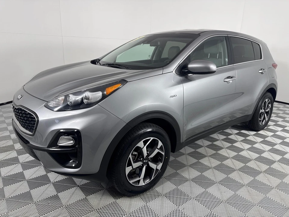 2020 Kia Sportage - Image 10 of 12
