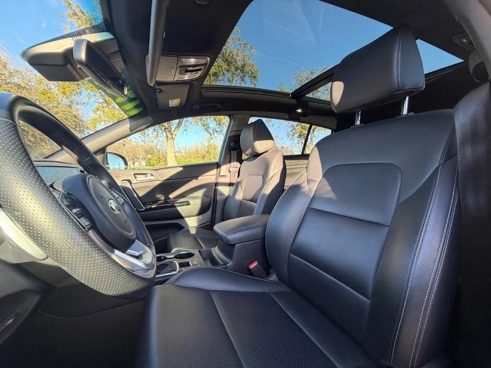 2020 Kia Sportage - Image 2 of 21