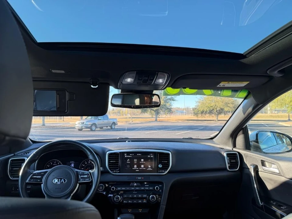 2020 Kia Sportage - Image 19 of 21