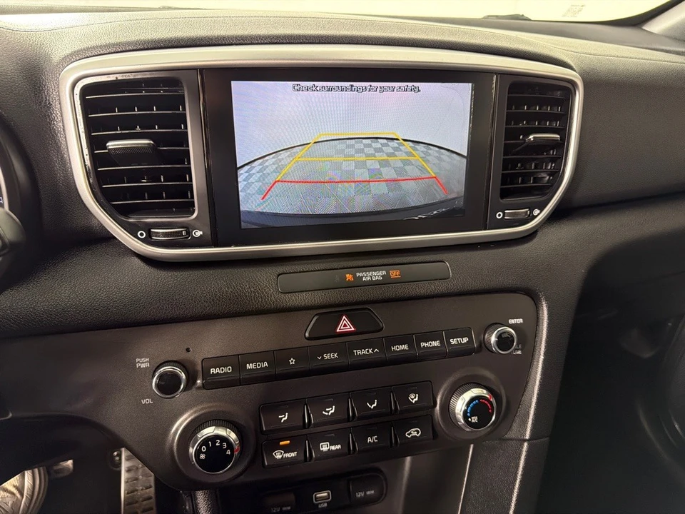 2020 Kia Sportage - Image 18 of 21