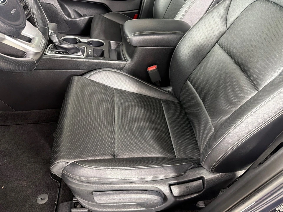 2020 Kia Sportage - Image 12 of 21