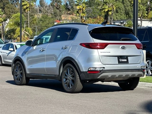 2020 Kia Sportage - Image 5 of 12