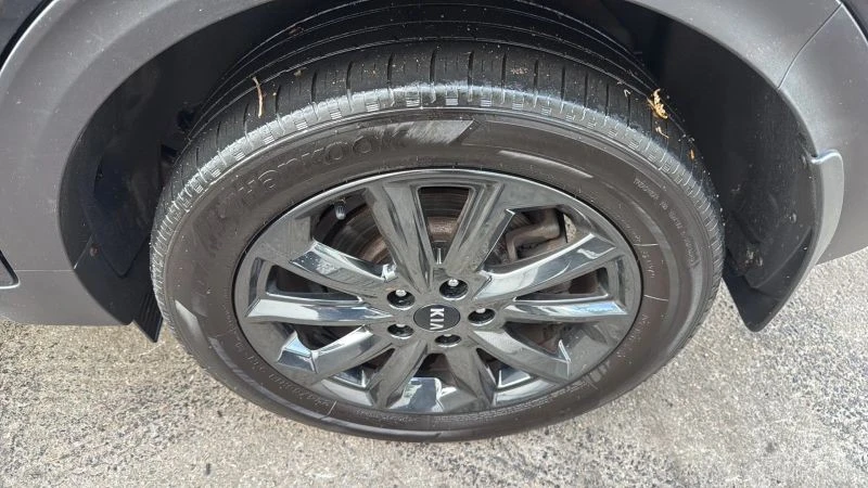 2020 Kia Sportage - Image 9 of 12